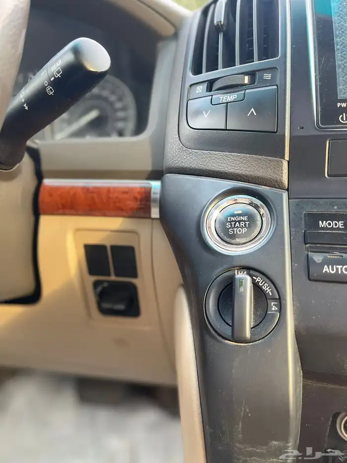 تويوتا لاندكروزر 2015 V6 ممشى (279)الف 20