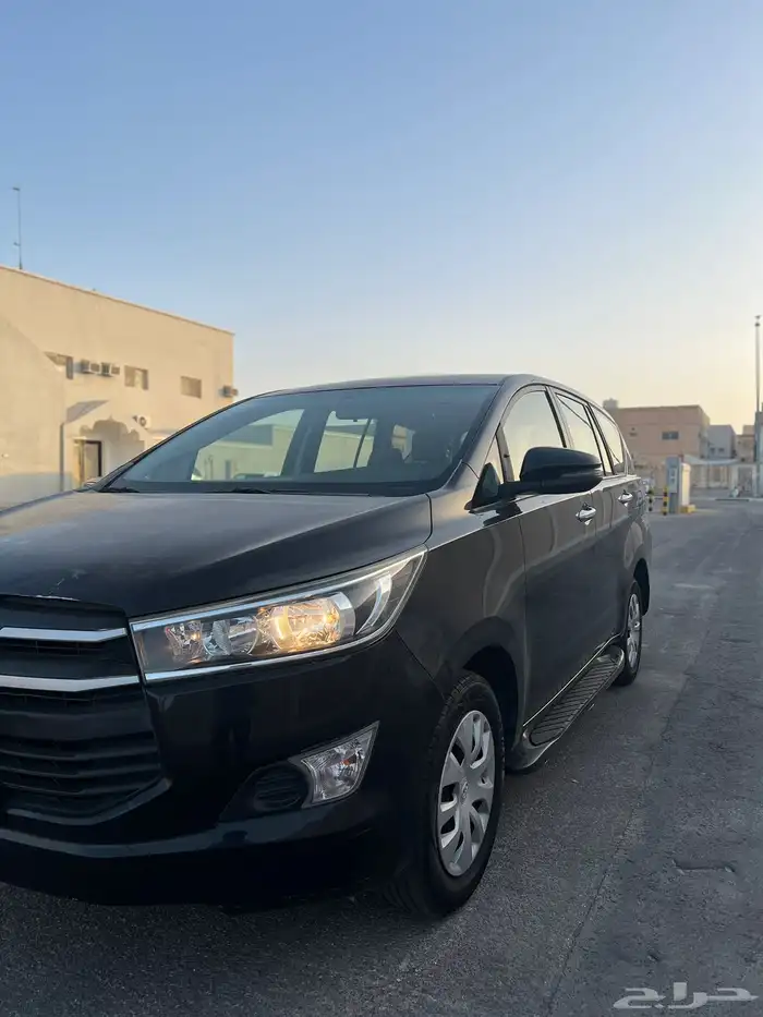 تويوتا انوفا 2018 ستاندرد 8