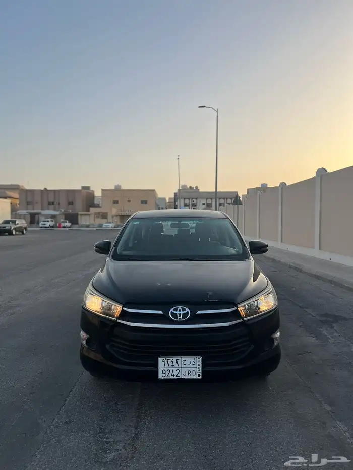 تويوتا انوفا 2018 ستاندرد 7