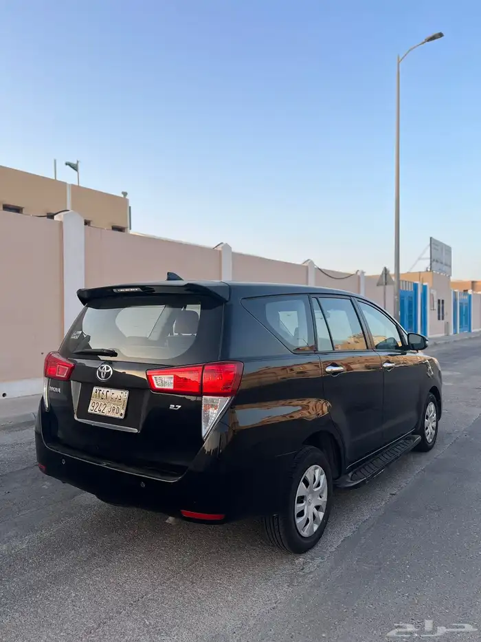 تويوتا انوفا 2018 ستاندرد 0