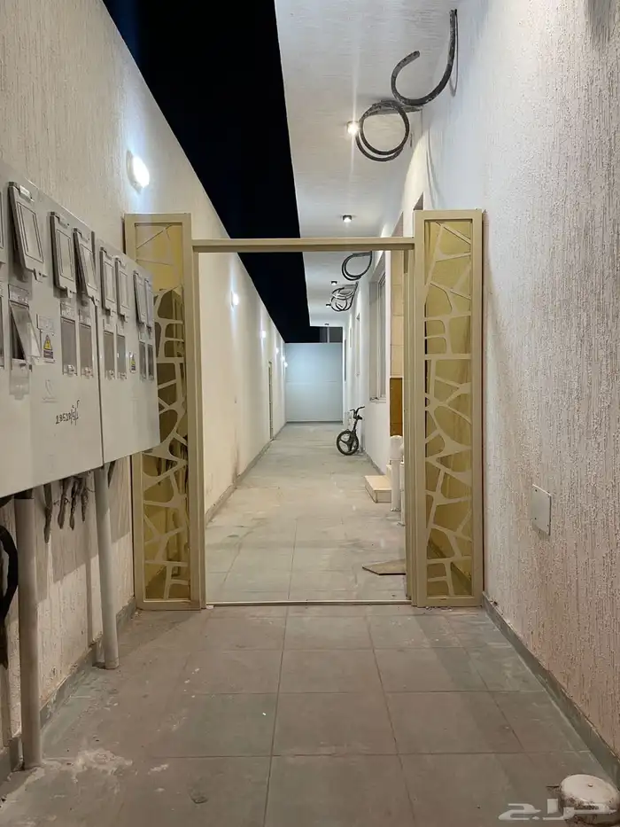 للبيع شقق دور ارضي بمدخل خاص داخل حد الحرم بالرانوناء 2