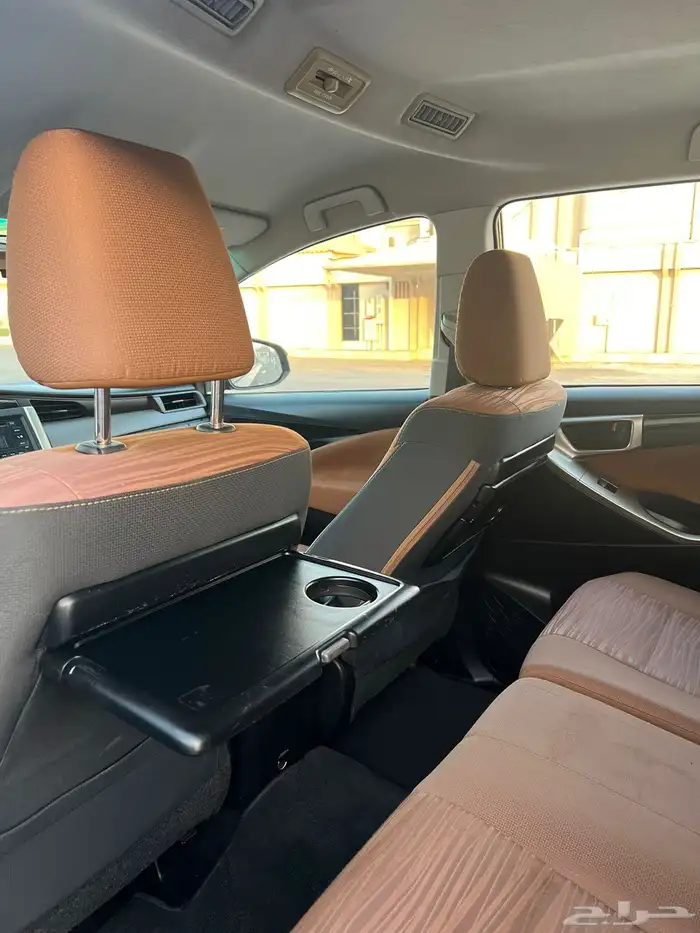 تويوتا انوفا 2018 ستاندرد 18