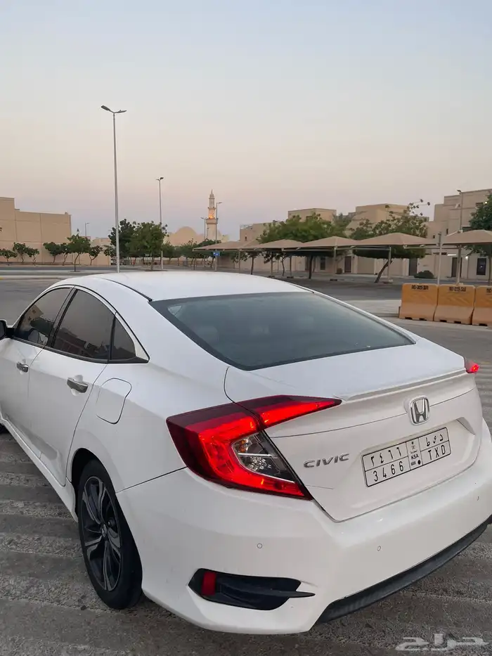 هوندا سيفيك 2018 1