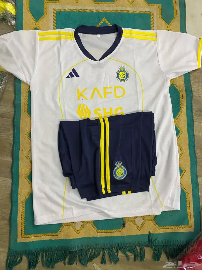 ملابس شورتات بسعر الجمله للتواصل 7