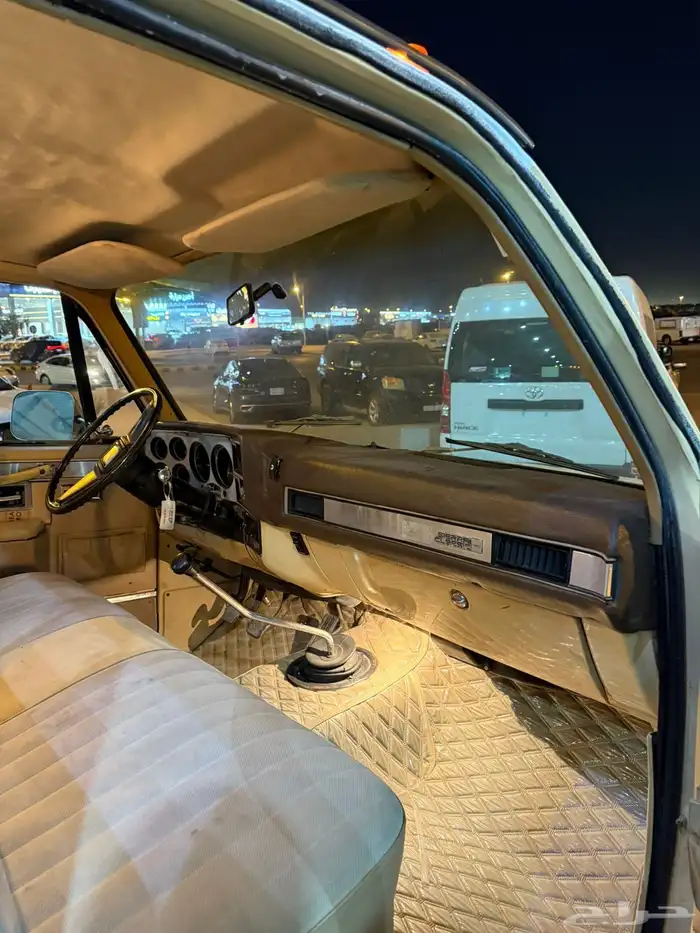 جي ام سي -بهبهاني-1982 25