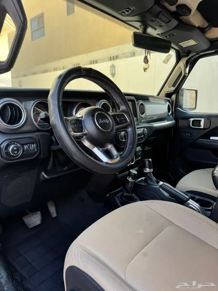 جيب رانجلر صحارى 2018 5