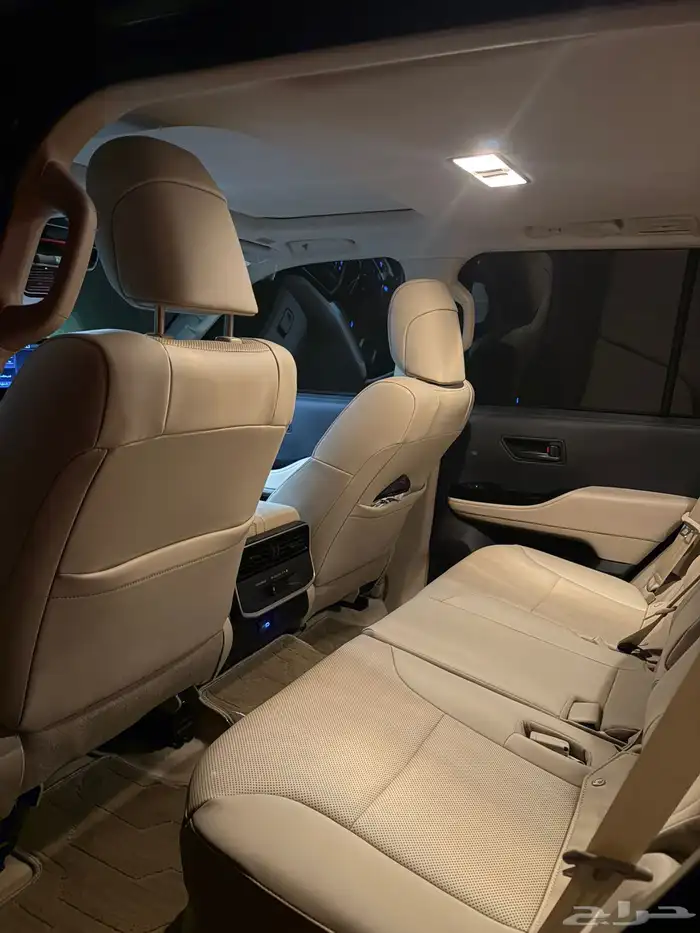 لاند كروزر 2024 تنفس طبيعي وارد وليد للسيارات مخزن 10