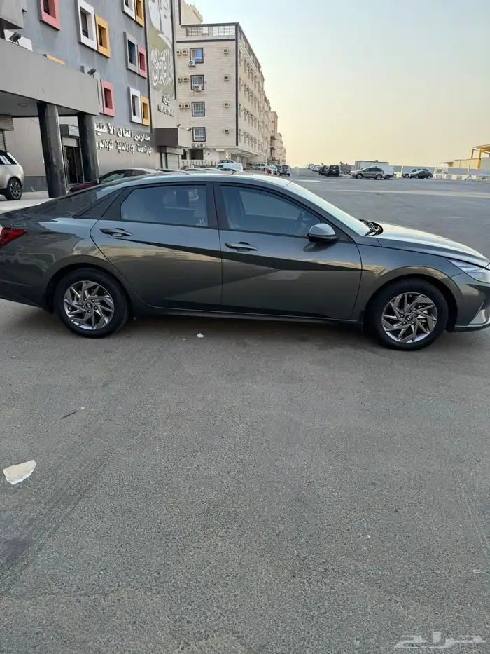 النترا 2022 مكينه 2000 4