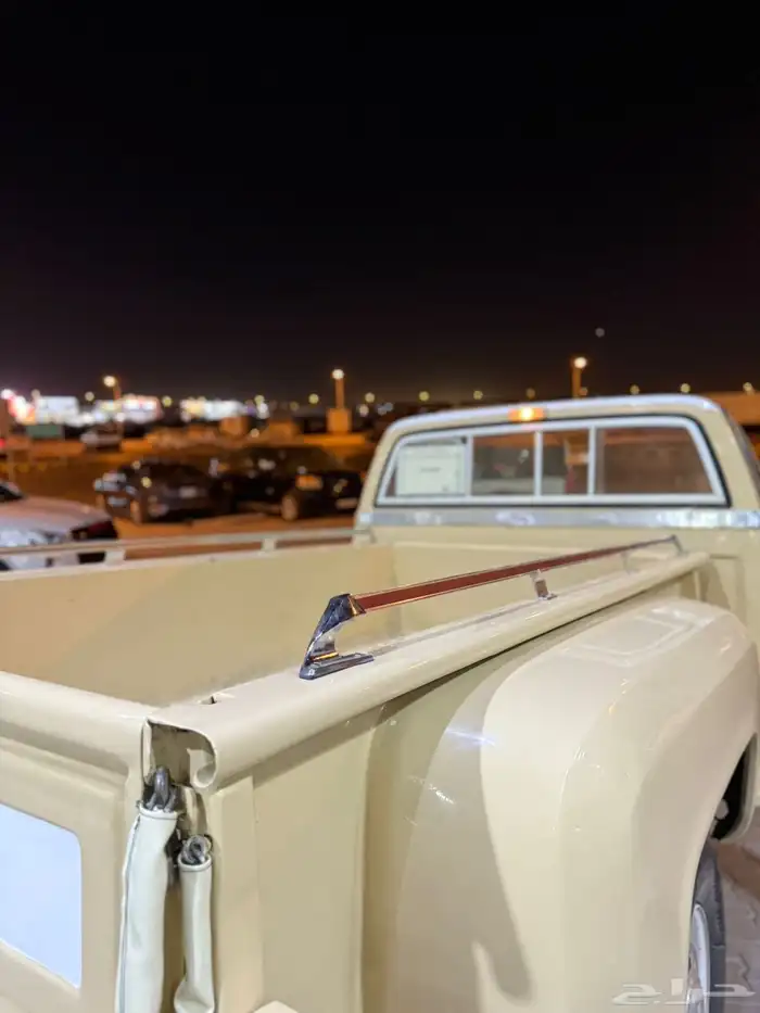 جي ام سي -بهبهاني-1982 16