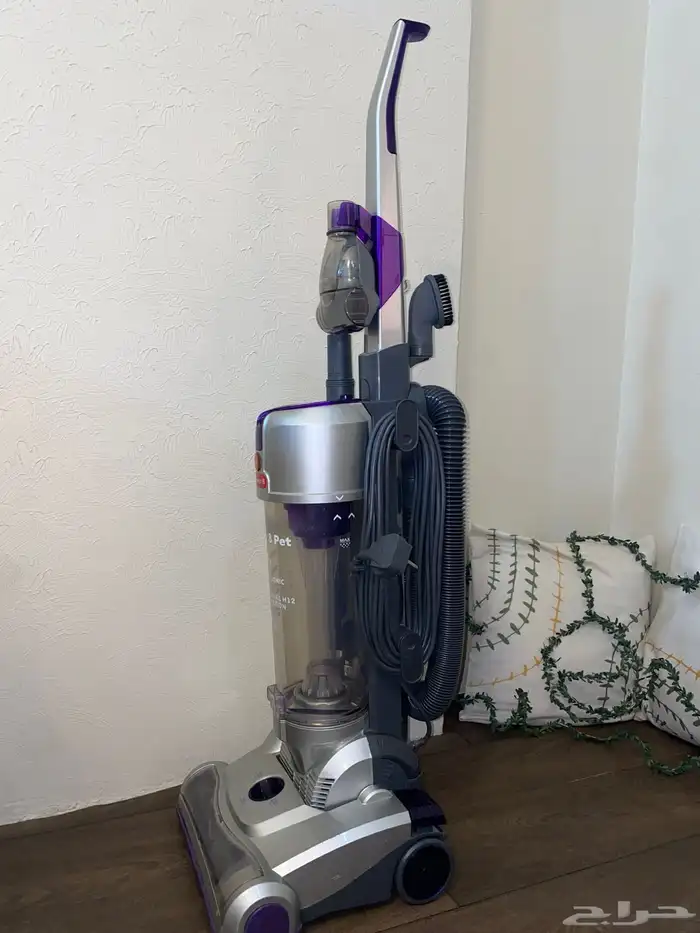 للبيع مكنسة هوفر للكنيس الجاف نظيفه وشبه جديده 2200 واط 1