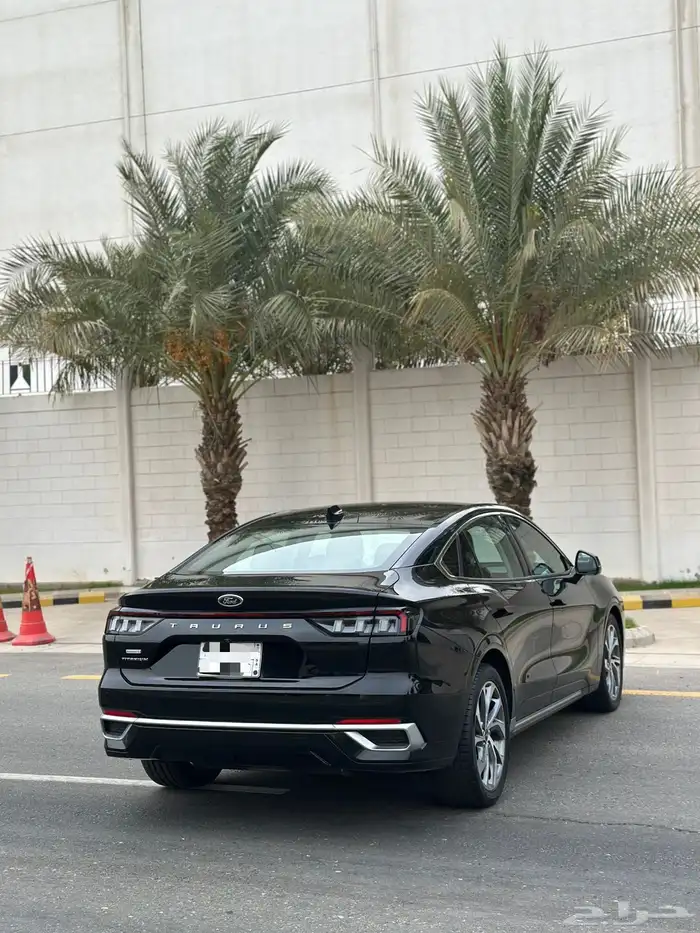 فورد توروس تيتانيوم 2023 12