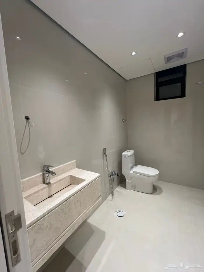 للبيع مودرن البكيريه حي البيضا 22