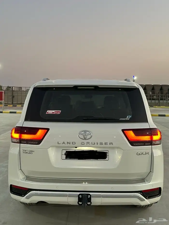 لاندكروزر GRX4 ديزل موديل 2024 4