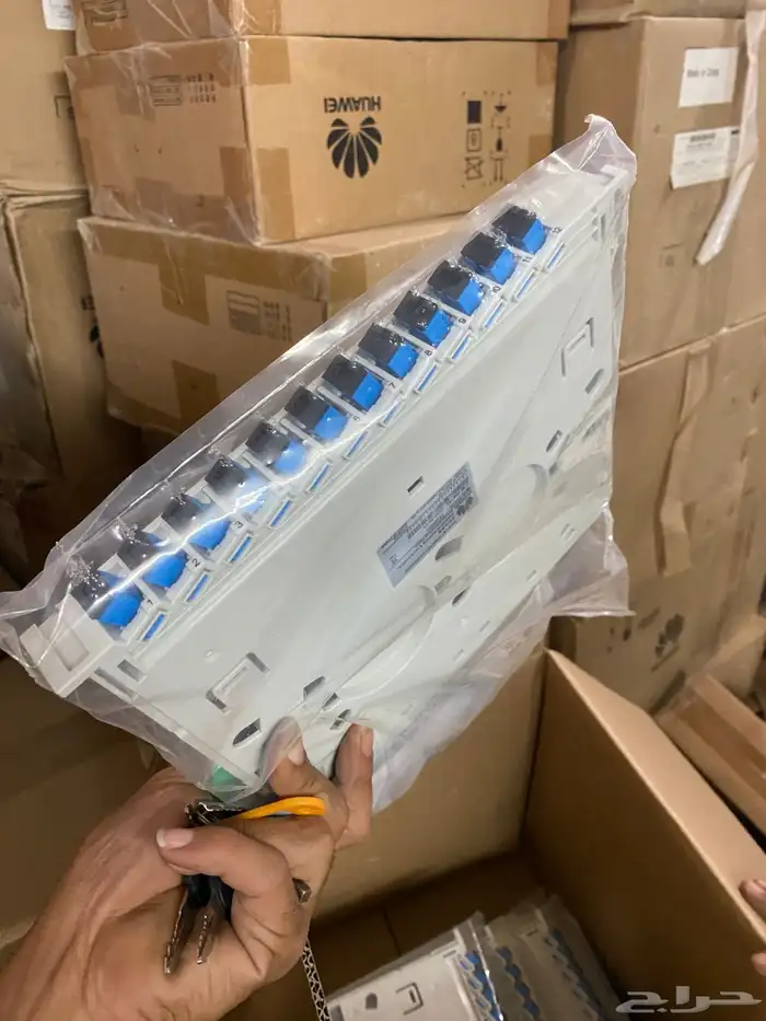 اجهزة ألياف   أسلاك   صندوق هواوي 3