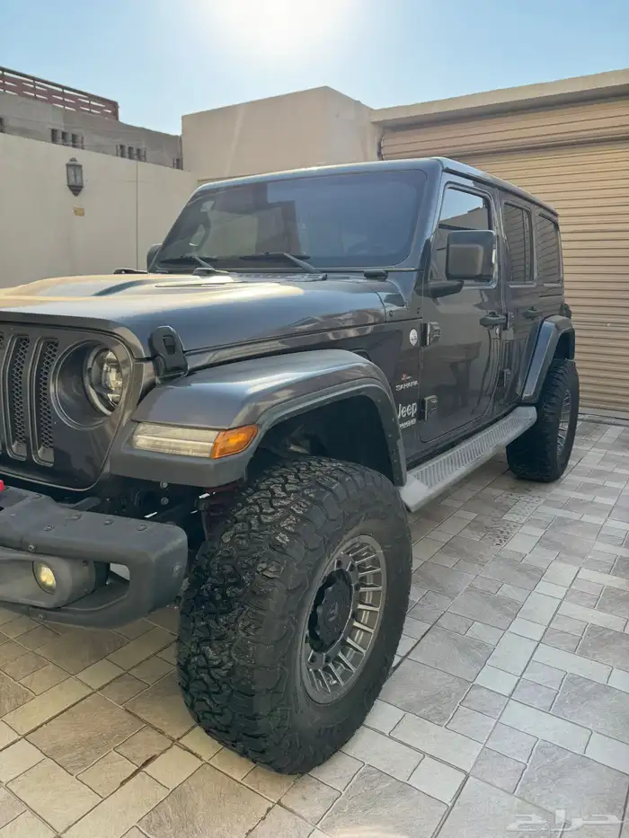 جيب رانجلر صحارى 2018 0