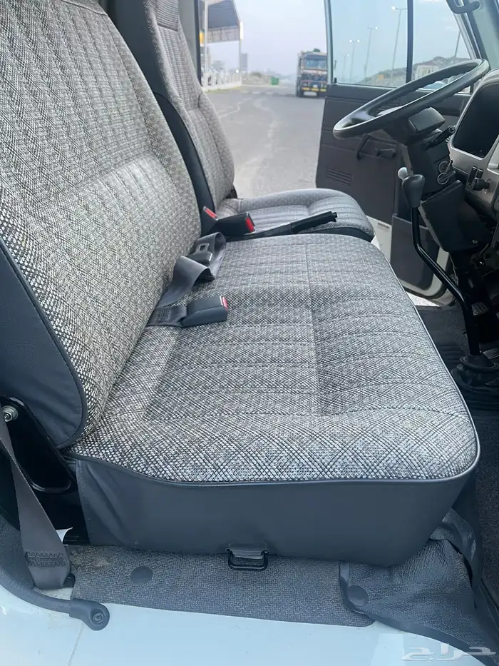 قلاب ديزل شبه الاصفار 11