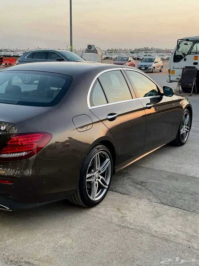 مرسيدس E300 2017 - جفالي AMG نظيف جدا 4