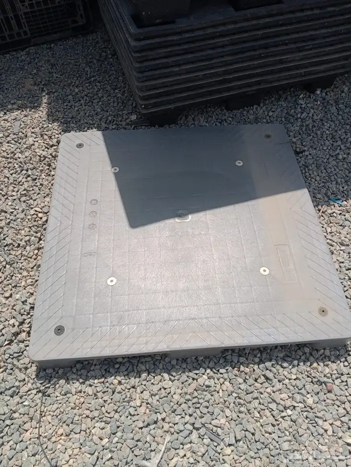 طبليات مستعمله نظيفه 0