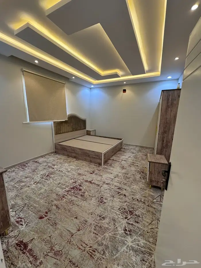 شقة للإيجار حي الرمال 8