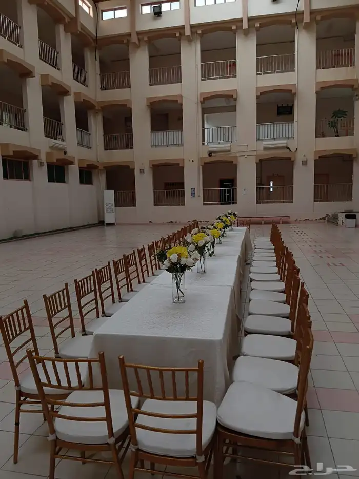 تاجير كراسي وطاولات 3