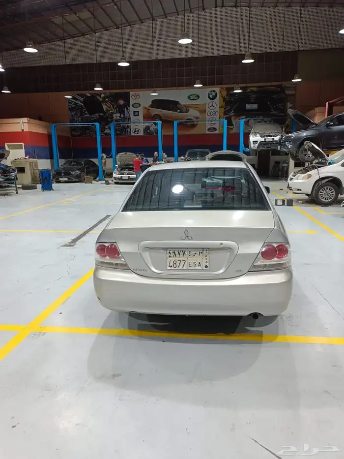 ميتسوبيشي لانسر 2005 9