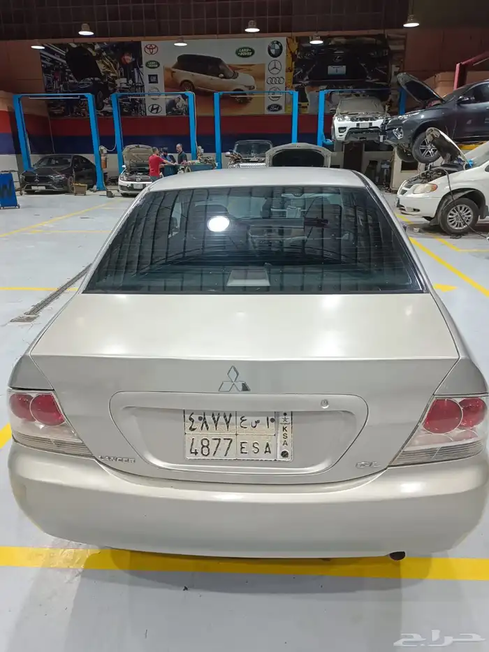 ميتسوبيشي لانسر 2005 11