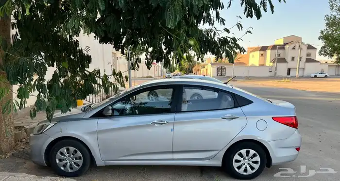 للبيع اكسنت 2017 ماشية 398136 الف كيلو نظيفة 0