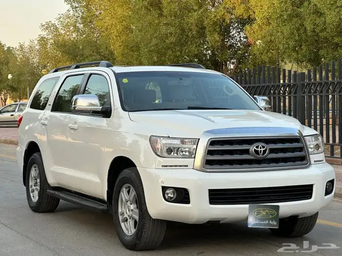 تويوتا اسكويا موديل 2011 سعودي بدون دبل 0