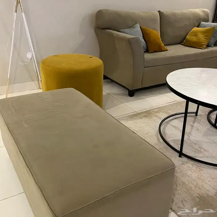 طقم كنب مستعمل آللون رصاصي فاتح 1