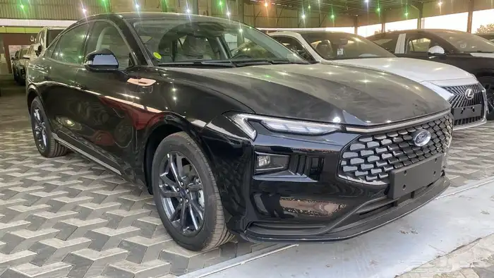 فورد تورس 2026 جميع الفئات بالنقد والتقسيط 1