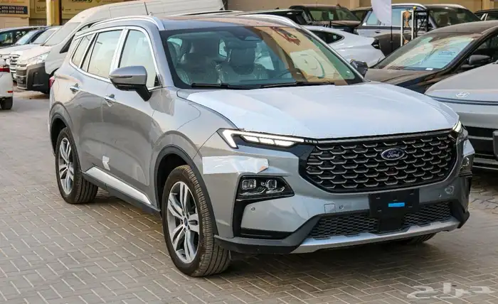 فورد تيريتوري تيتانيوم بلس موديل 2025 2