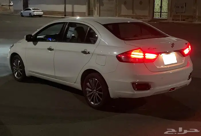 سوزوكي سياز فل كامل 2024 1