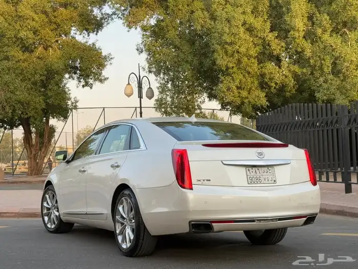كاديلاك XT5 موديل 2014 51