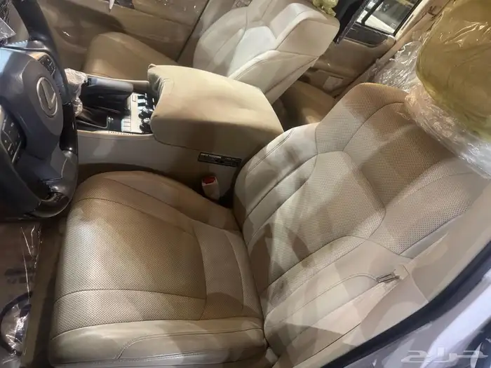 جيب ليكزس 2020 6