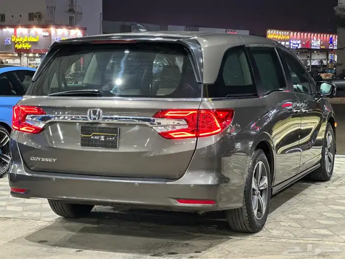 هوندا اوديسي فل كامل موديل 2019 3