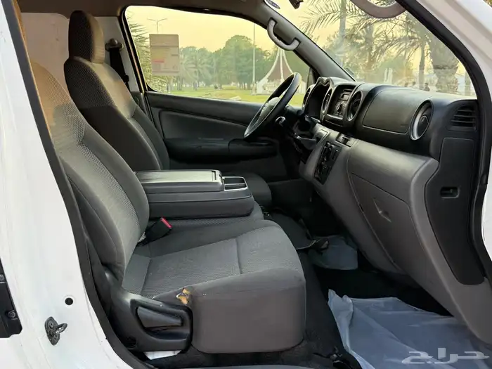 نيسان أورفان بضاعه 2020 بنزين 14