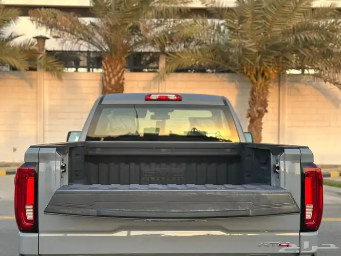 جي ام سي سييرا 2025 AT4 شبه جديد 16