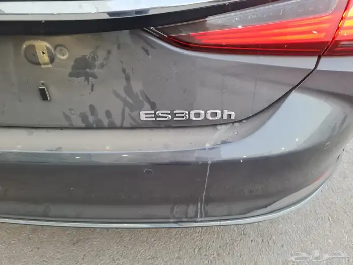 لكزس ES 300h هايبرد 13