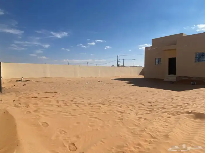 دور ارضي بناء شخصي. حي الجامعه 7