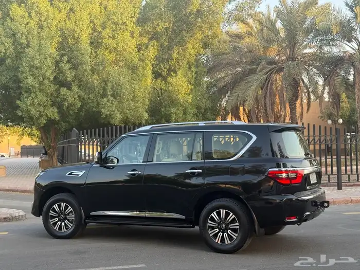 نيسان باترول موديل 2023 63