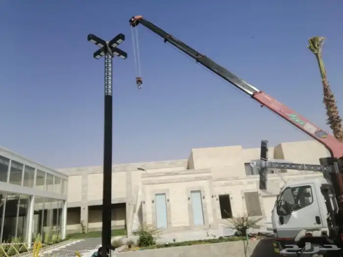 نوفر جميع أنواع أعمدة الإنارة والقواعد الخرسانية 2