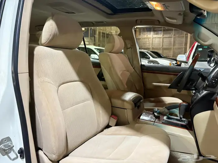 تويوتا لاندكروزر 2014 7