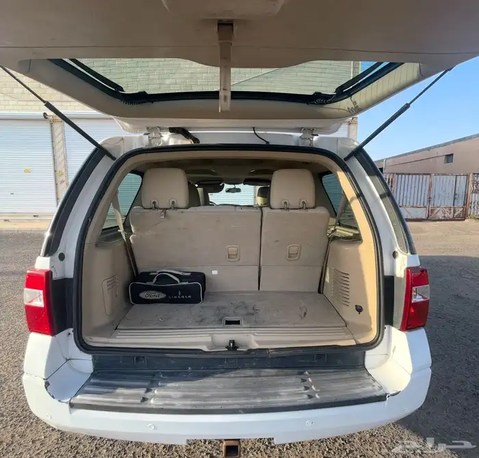 اكسبيديشن ابيض 2013 4