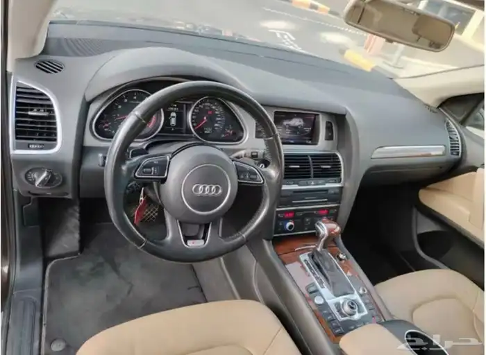 اودي Q7 s line v6 3.0L مخزن 6