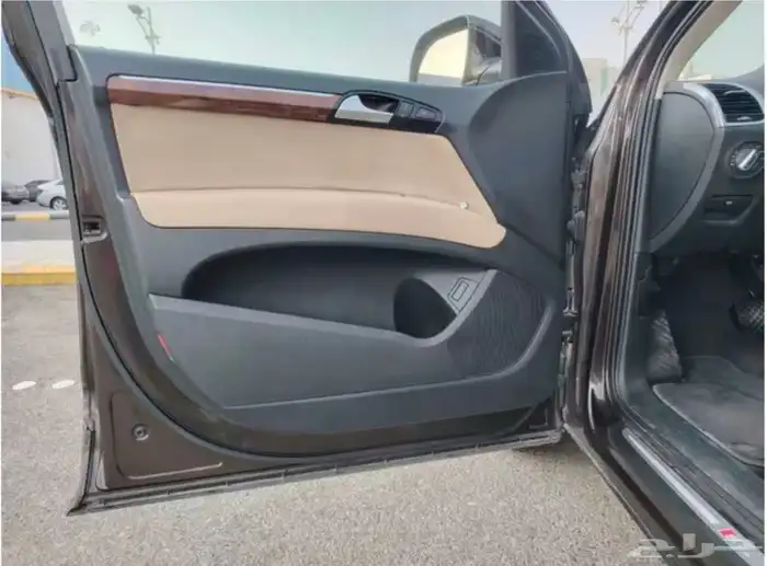 اودي Q7 s line v6 3.0L مخزن 7