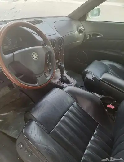 الفاروميو 2000 مخزن index