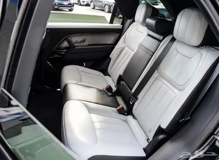 رانج روفر سبورت - 2023 - داخلي اوف وايت بسعر خيالي 5