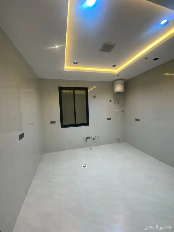 للبيع شقة دور ثاني مساحة كبيرة تشطيب فاخر بالمحاله 510الف 16