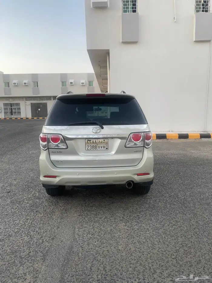 جيب فورتشنر 4