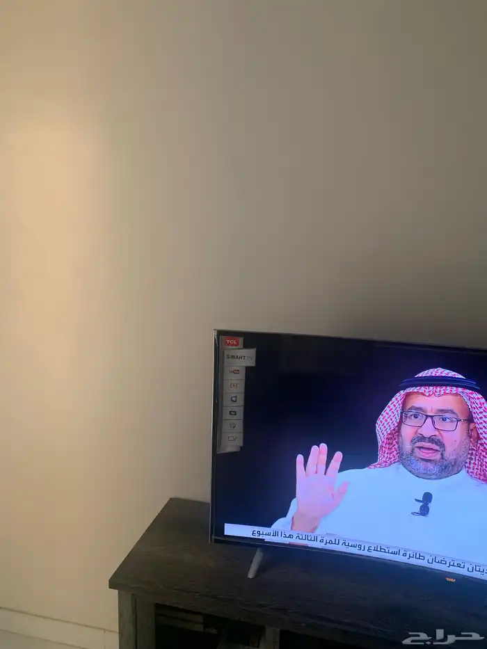 تلفزيون TCL شبه جديد للبيع 48 بوصه 2
